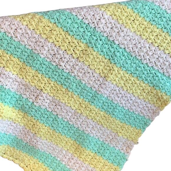 Handmade Pastel Green Yellow White Crocheted Baby Blanket Afghan Throw - Picture 1 of 4